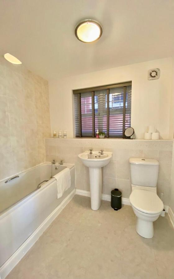 Chase Heights Apartment Rugeley Exterior foto